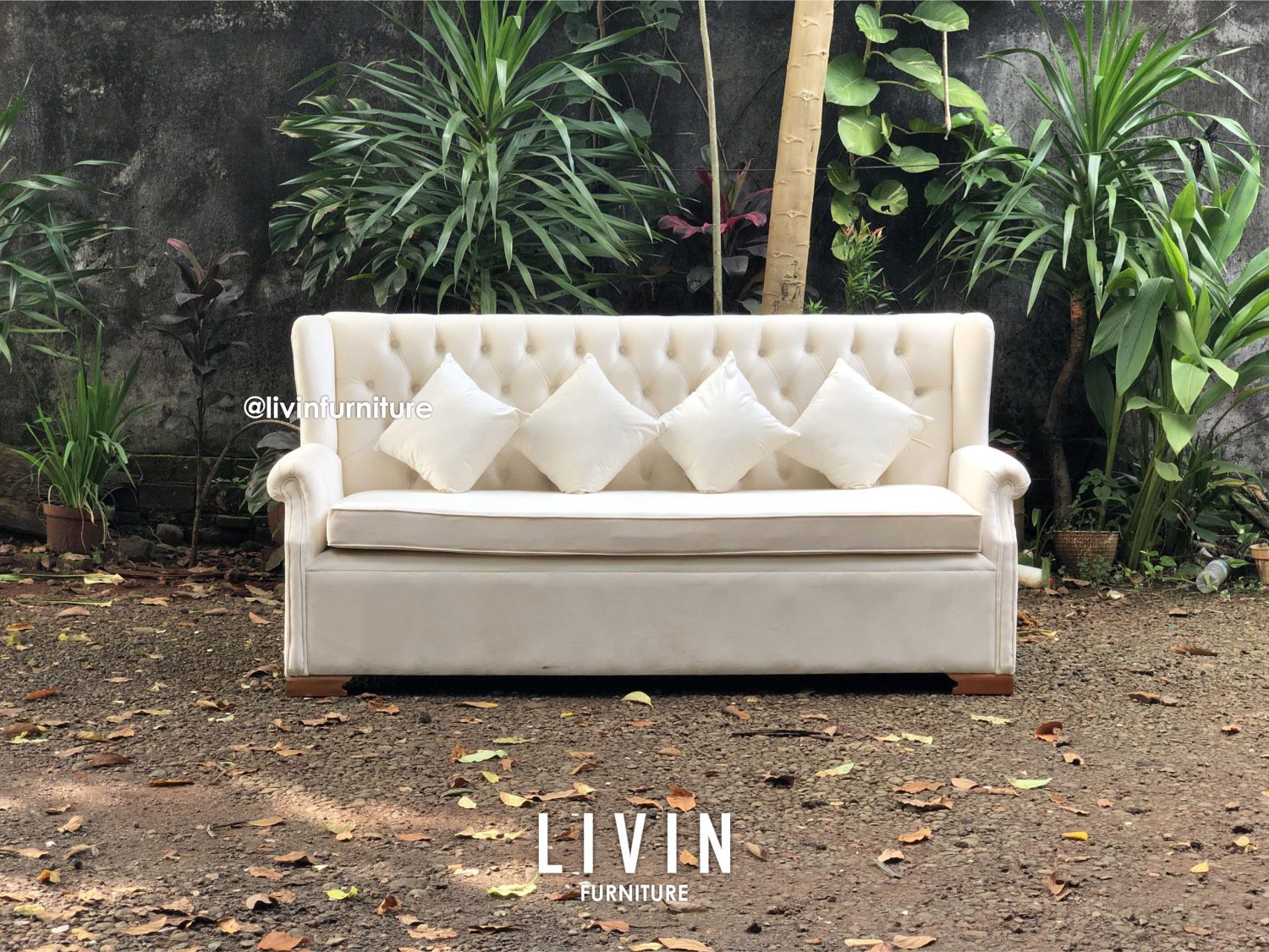 Sofa Tamu Sandaran Tinggi Scandinavian
