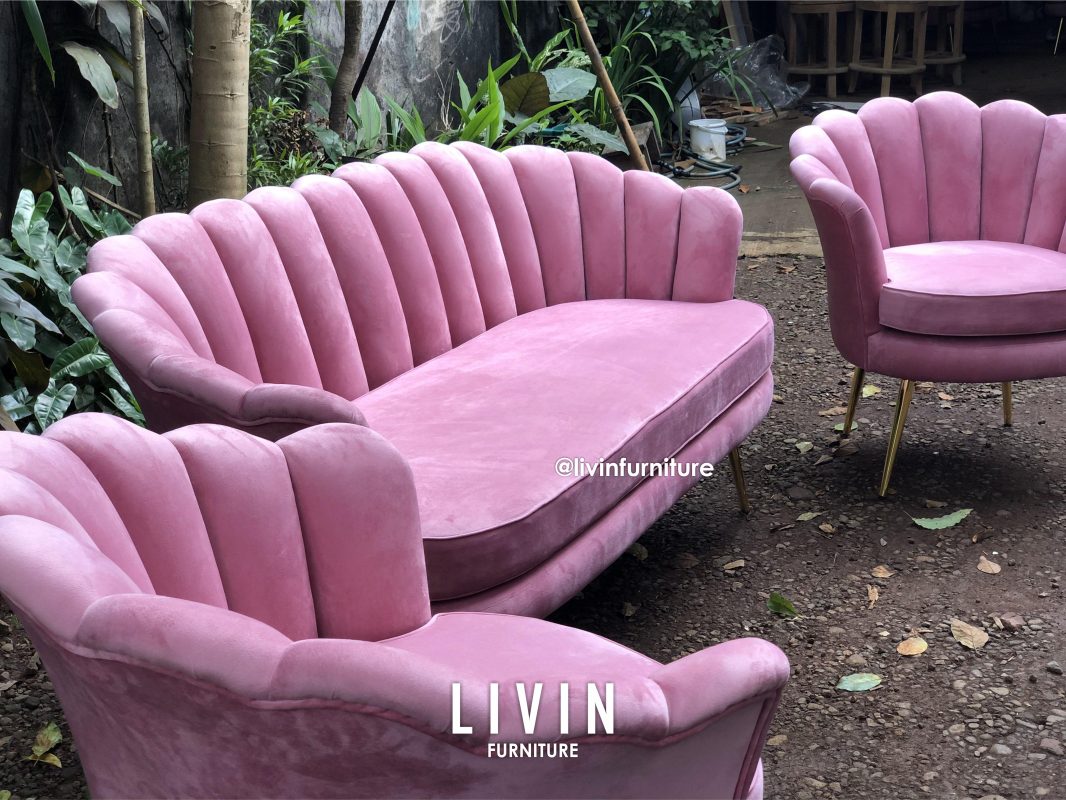 Sofa Kerang Pink Kaki Stainless Gold Modern Minimalis