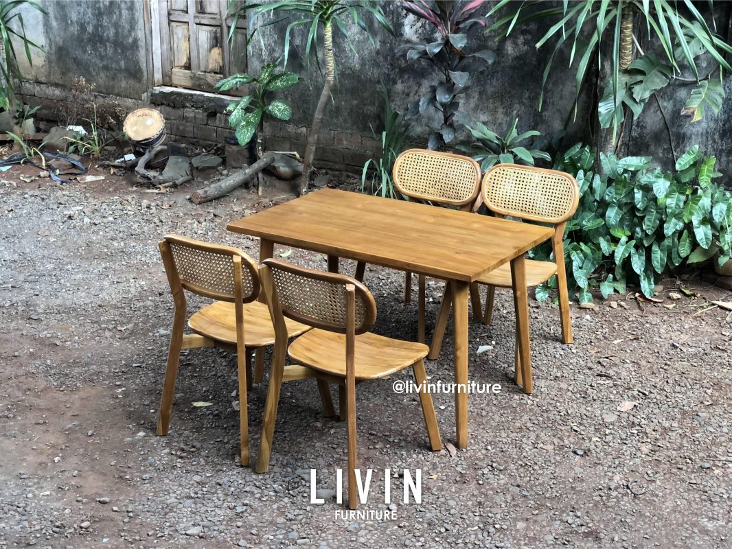 Meja Makan Jati Rotan 4 Kursi Klasik Minimalis