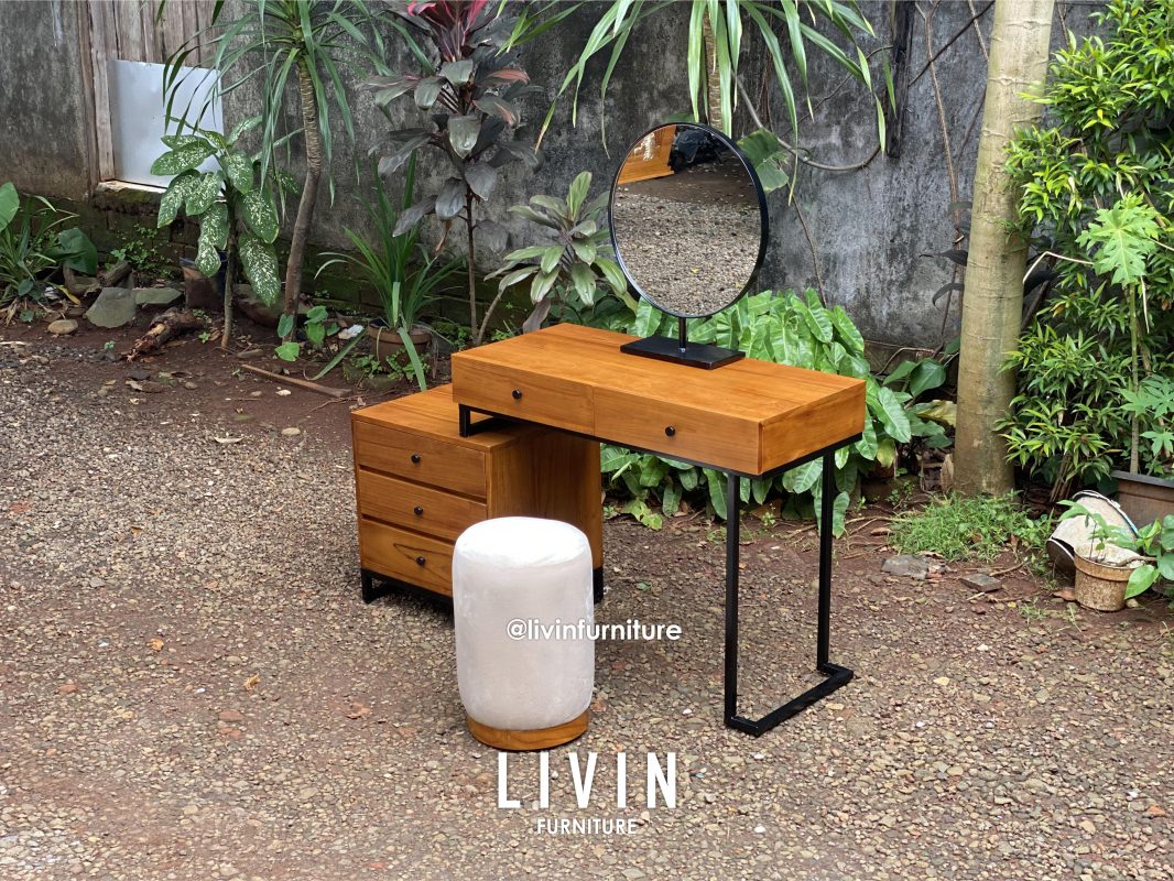 Meja Rias Jati Kaki Besi Modern Minimalis