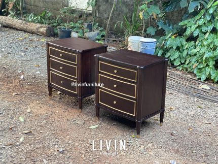 Nakas Tidur Jati 3 Laci Klasik Modern Minimalis