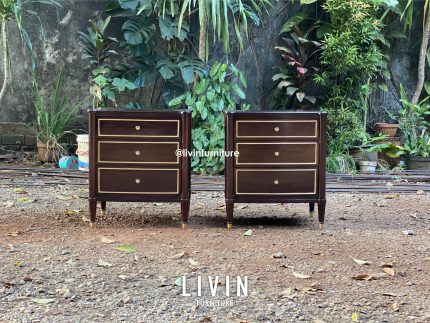 Nakas Tidur Jati 3 Laci Klasik Modern Minimalis