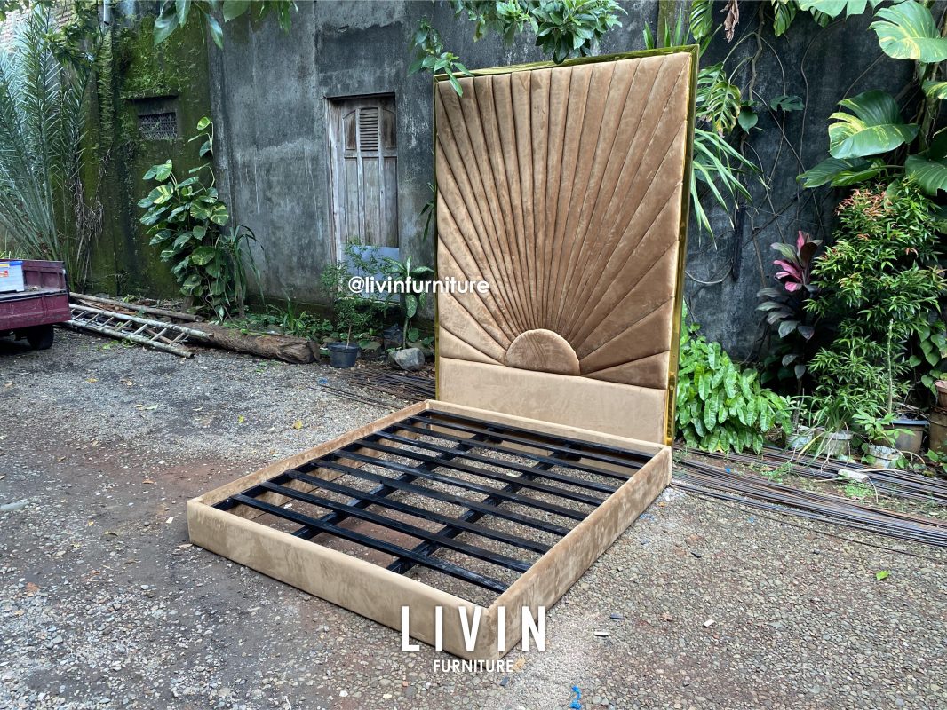 Tempat Tidur Sandaran Tinggi Sofa Mewah Minimalis
