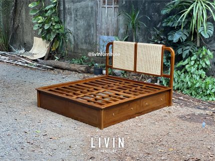 Dipan Tidur Jati Rotan 2 Laci Klasik Minimalis