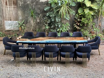 Meja Makan Resin Trembesi 12 Kursi Hitam Modern Mewah