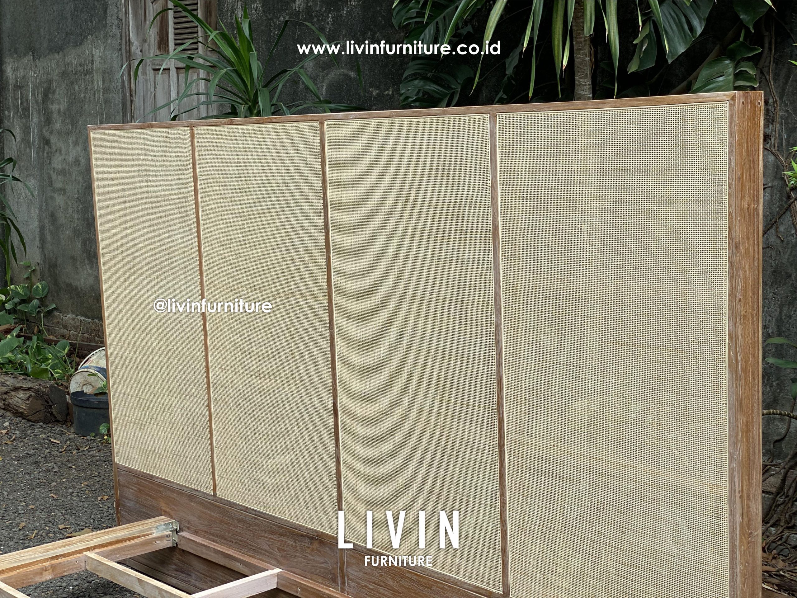 Tempat Tidur Rustic Jati Rotan Klasik Minimalis Tempat Tidur Rustic Jati Rotan Klasik Minimalis
