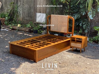 Dipan Tidur Jati Rotan Nakas Natural Modern Minimalis