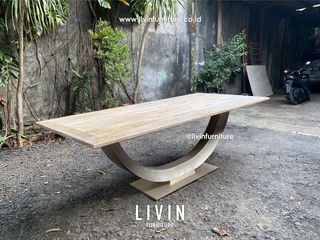 Meja Makan Jati Rustic Kaki Besi Mewah Modern