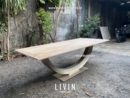 Meja Makan Jati Rustic Kaki Besi Mewah Modern