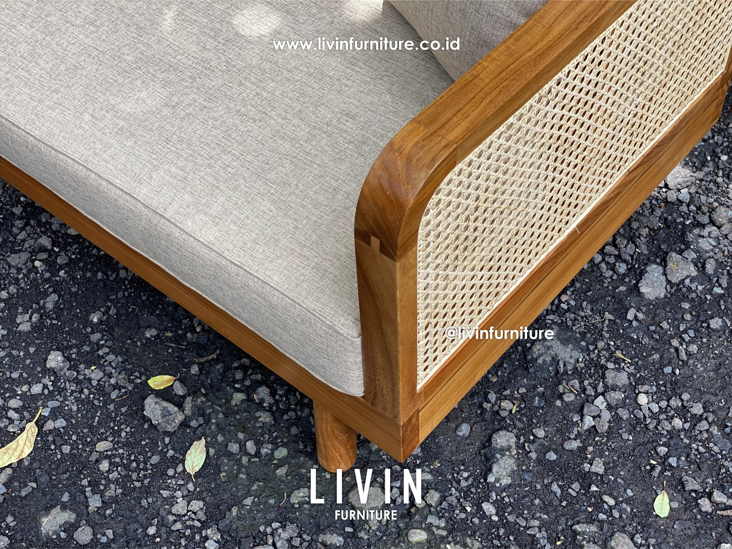 Kursi Sofa 2 Seater Jati Rotan Klasik Minimalis Kursi Sofa 2 Seater Jati Rotan Klasik Minimalis