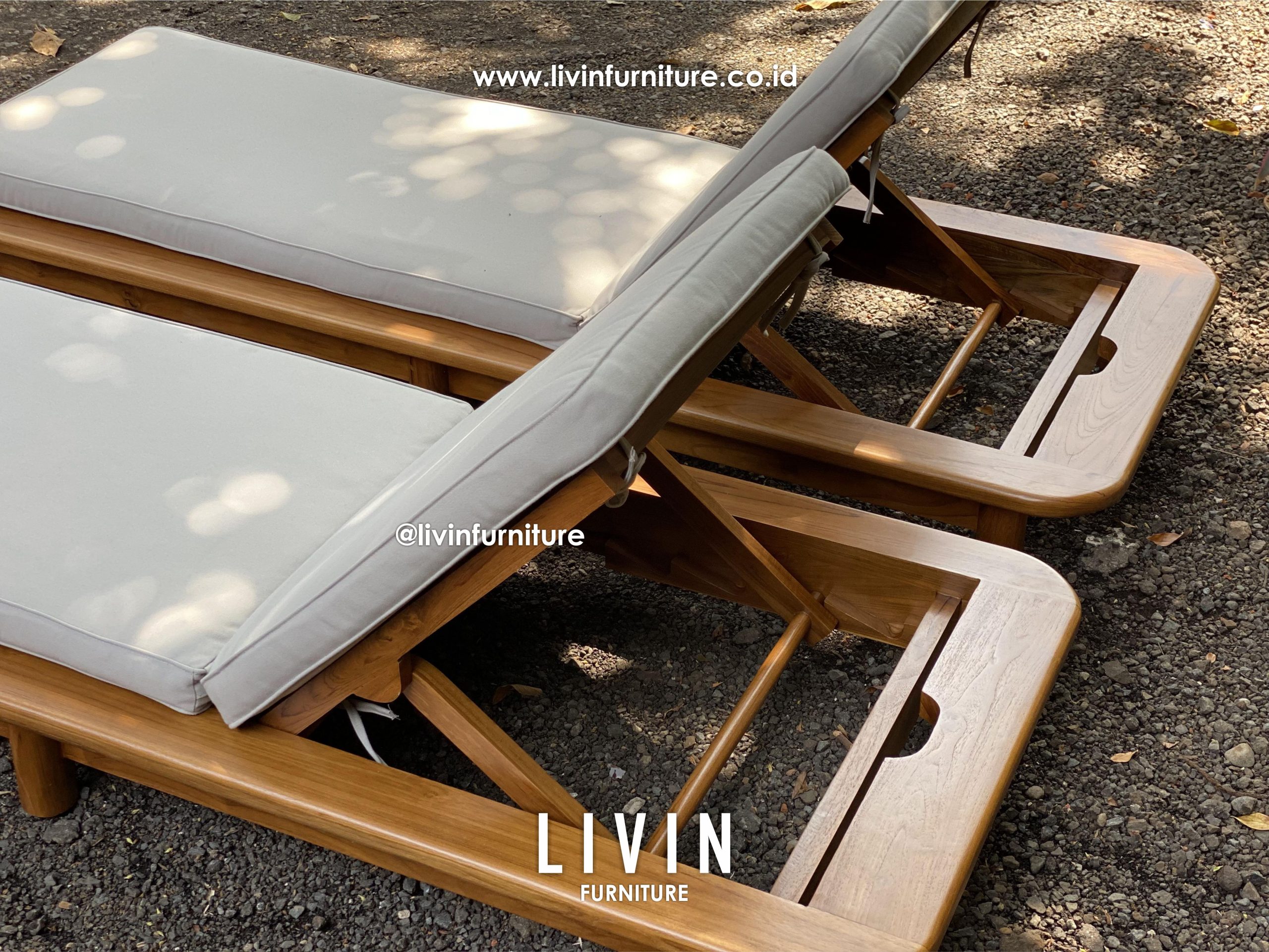 Kursi Lounger Jati Sofa Klasik Modern Minimalis Kursi Lounger Jati Sofa Klasik Modern Minimalis