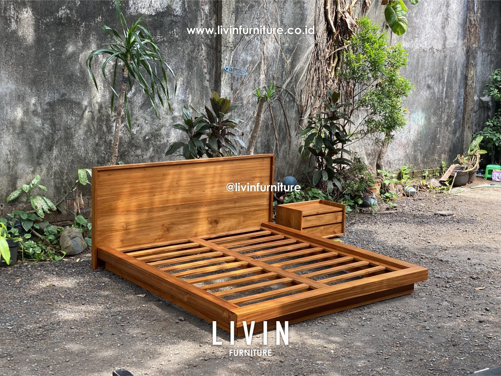 Dipan Tidur Set Jati Solid Klasik Modern Minimalis
